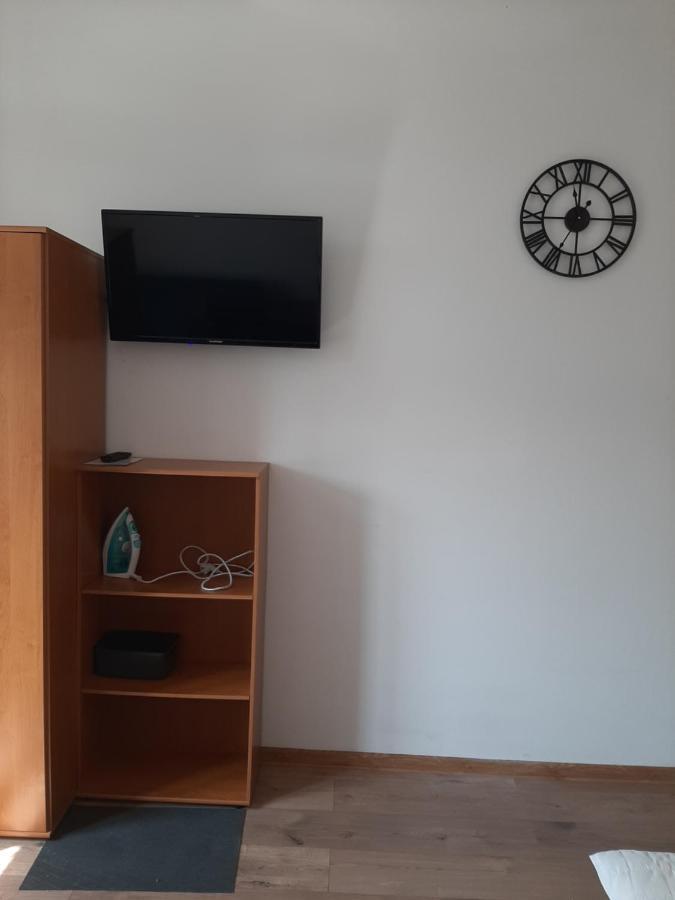 Apartamenty Marco 3 Przy Dworcu-Stare Miasto-Super Wi Fi Krakau Exterior foto