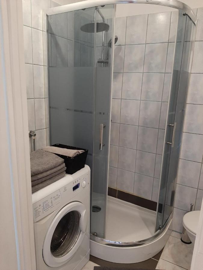 Apartamenty Marco 3 Przy Dworcu-Stare Miasto-Super Wi Fi Krakau Exterior foto