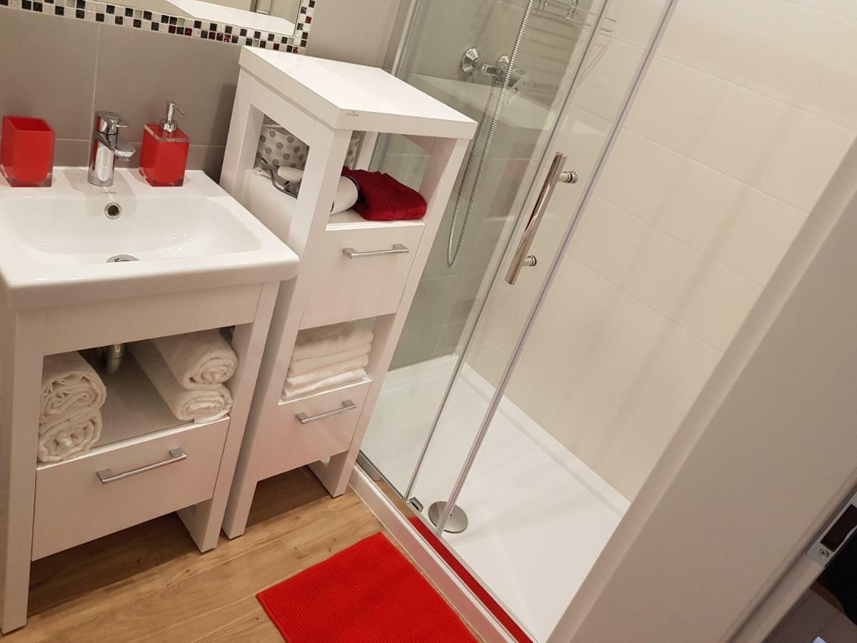 Apartamenty Marco 3 Przy Dworcu-Stare Miasto-Super Wi Fi Krakau Exterior foto