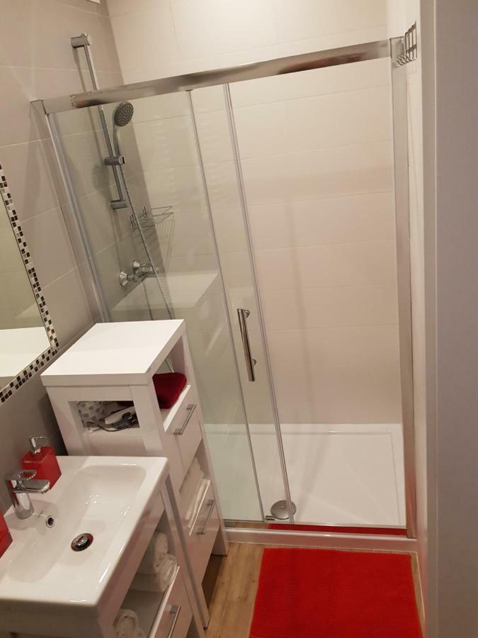 Apartamenty Marco 3 Przy Dworcu-Stare Miasto-Super Wi Fi Krakau Exterior foto